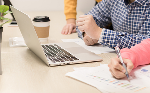 盤點(diǎn)倉(cāng)庫(kù)存貨、固定資產(chǎn)