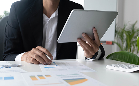 企業(yè)代理記賬收費(fèi)：標(biāo)準(zhǔn)、模式與選擇指...