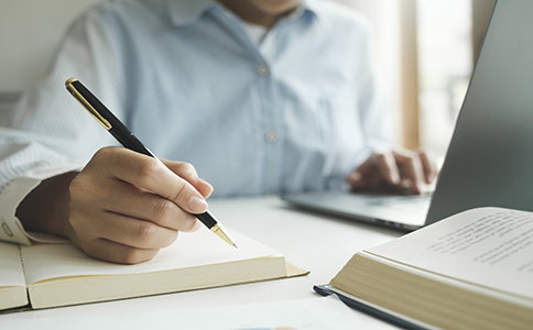 財(cái)務(wù)公司收費(fèi)標(biāo)準(zhǔn)是多少？