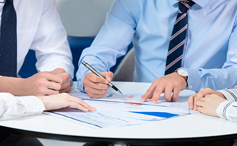 注冊集團(tuán)有限公司流程